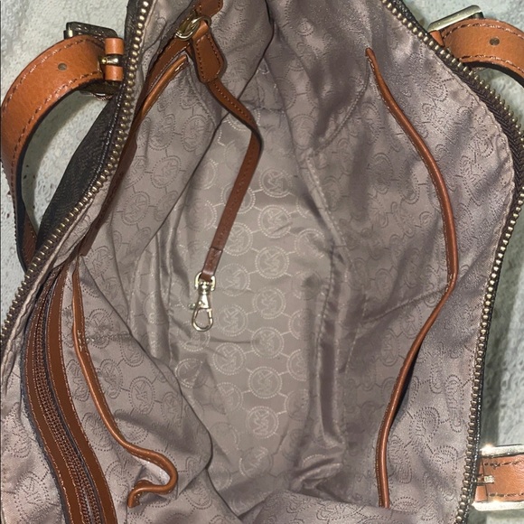 Michael Kors Black and Tan Shoulder Bag - Picture 7 of 12